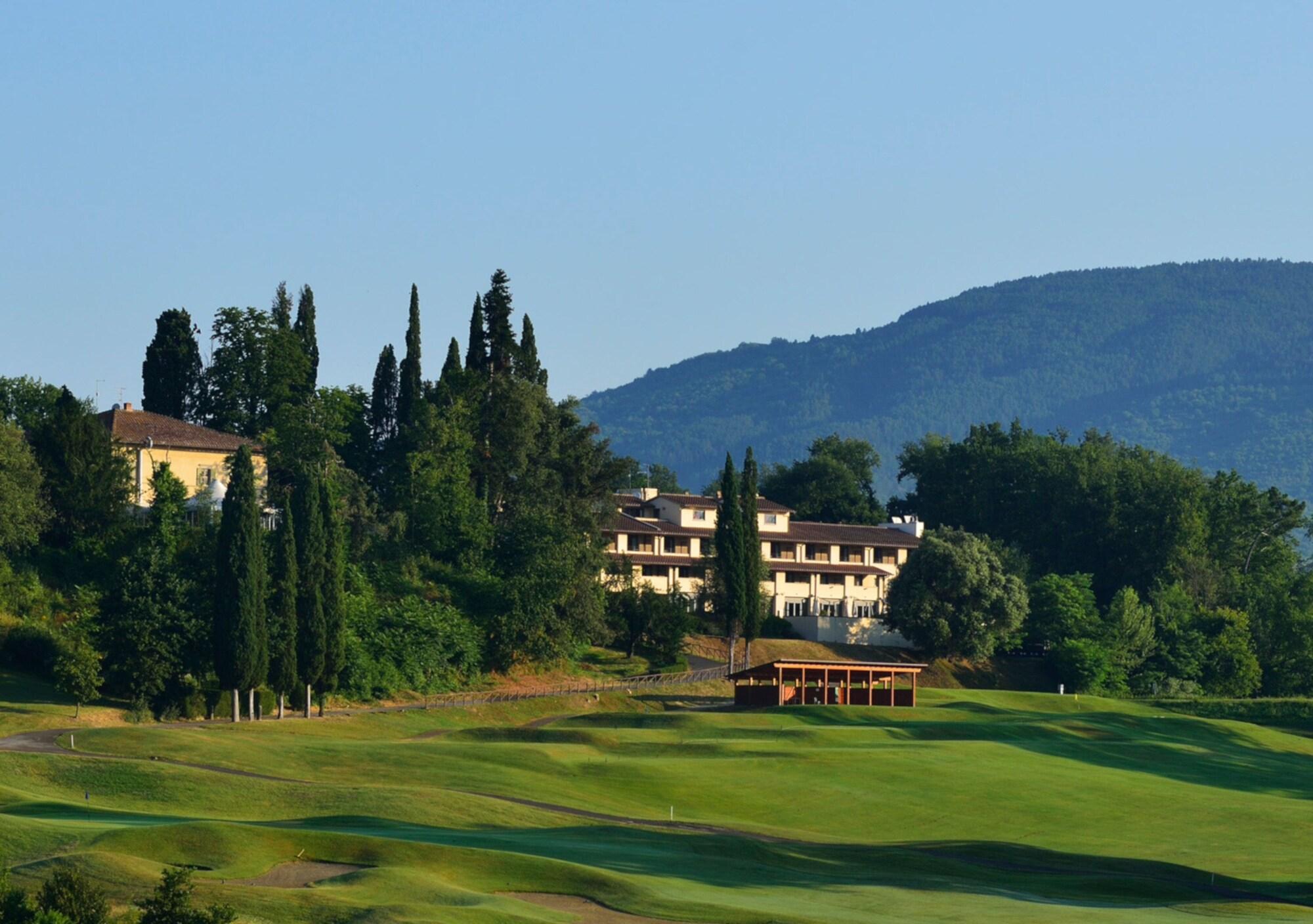 Unahotels Poggio Dei Medici Toscana Scarperia Exterior photo