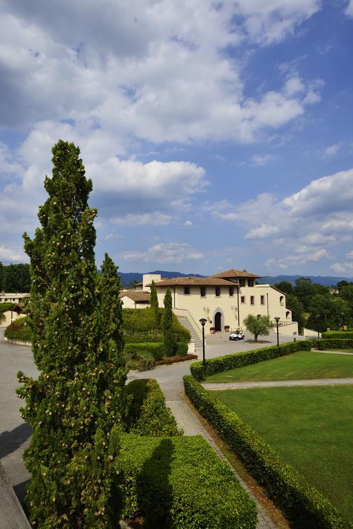 Unahotels Poggio Dei Medici Toscana Scarperia Exterior photo