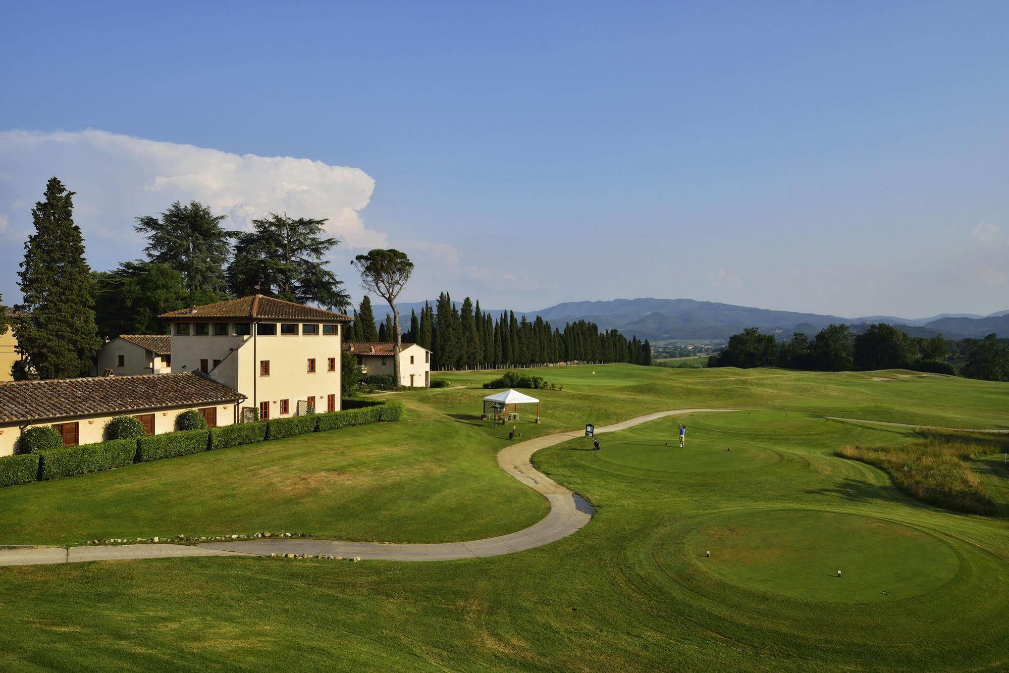 Unahotels Poggio Dei Medici Toscana Scarperia Exterior photo